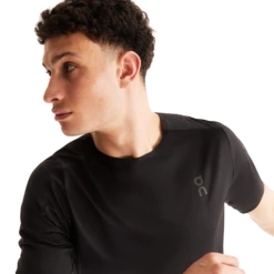 On Running ON Mens Performance SS Tee - Black/Wash 12 On Running ON Mens Performance SS Tee - Black/Wash -Sportswear 102.01299 performance t fw23 black wash m g5