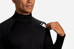 Brooks Mens Dash 1/2 Zip - Black 11 Brooks Mens Dash 1/2 Zip - Black -Sportswear 211298 001 d3 Dash Half Zip