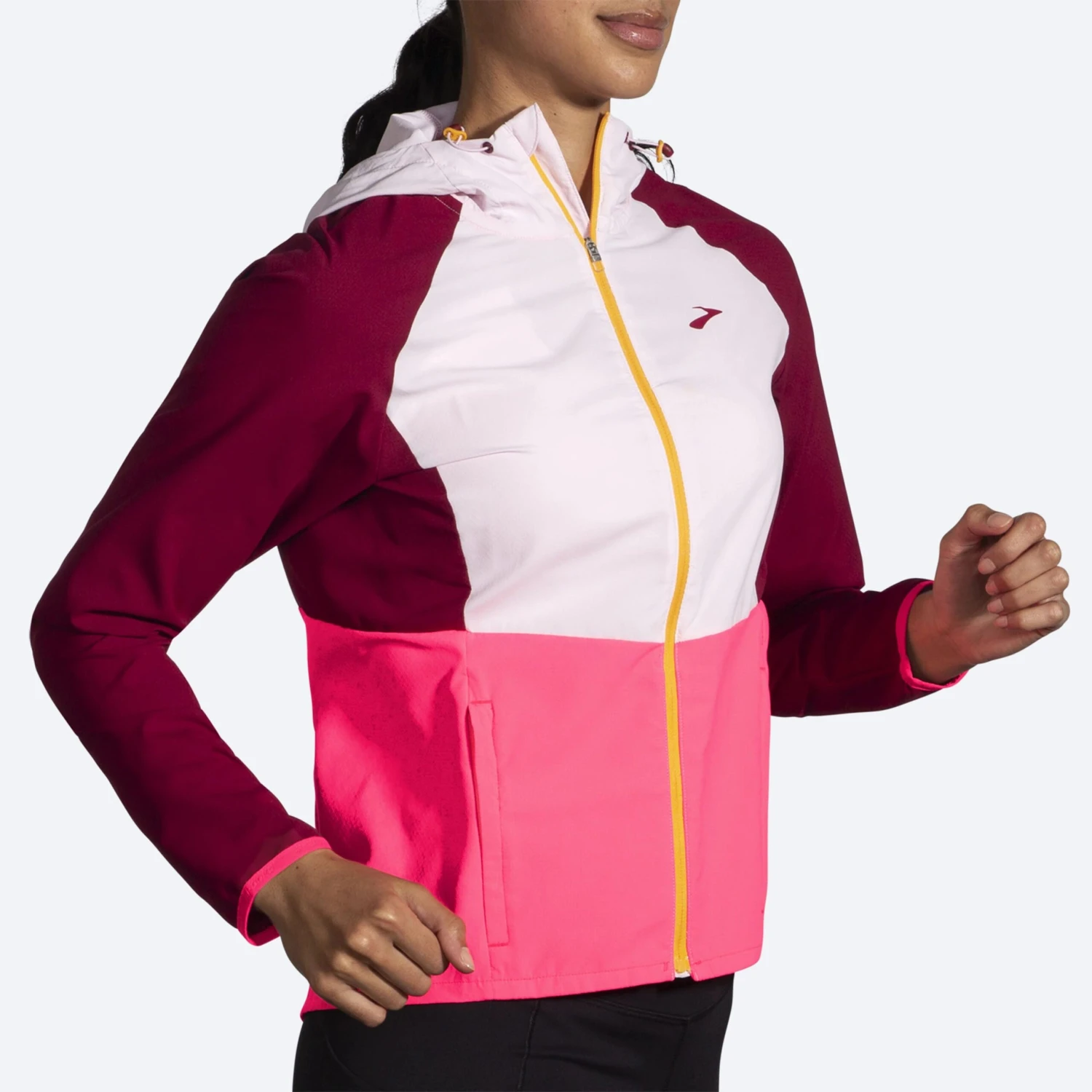 Brooks Womens Canopy Jacket - Razzmatazz/Quartz/Hyper Pink 4 Brooks Womens Canopy Jacket - Razzmatazz/Quartz/Hyper Pink - Image 4