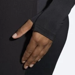 Brooks Womens Sprint Free Long Sleeve - Black -Sportswear 221533 001 d2 sprint free womens long sleeve running shirt