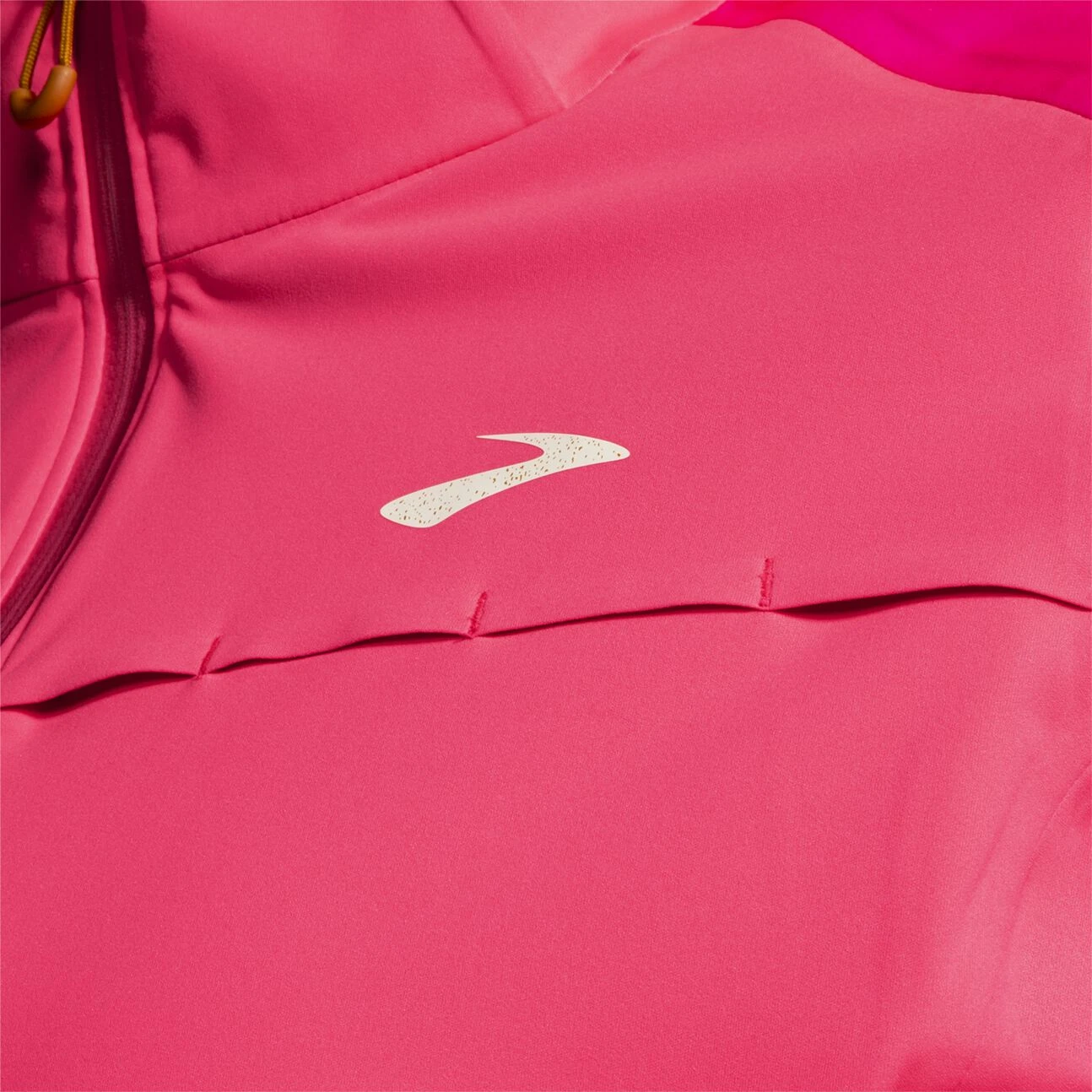 Brooks Womens High Point Waterproof Jacket - Hyper Pink/Fuchsia 8 Brooks Womens High Point Waterproof Jacket - Hyper Pink/Fuchsia - Image 8