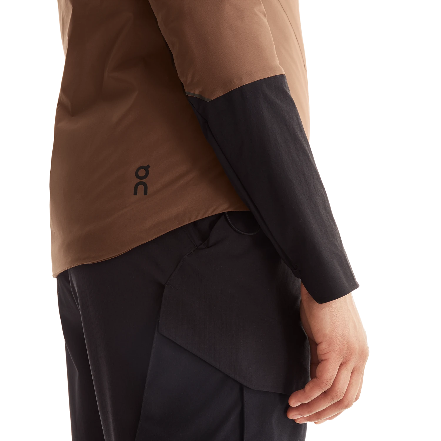 On Running ON Womens Insulator Jacket - Cocoa/Black 7 On Running ON Womens Insulator Jacket - Cocoa/Black - Image 7