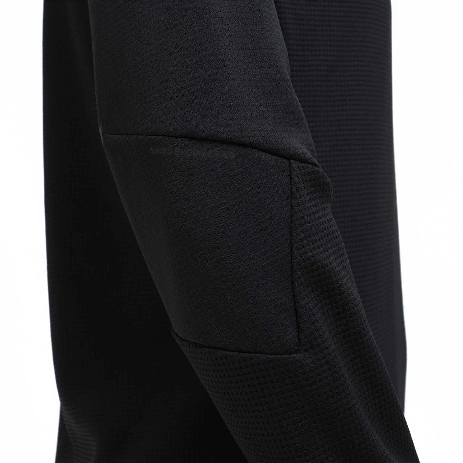 On Running On Womens Climate Shirt - Black 8 On Running On Womens Climate Shirt - Black - Image 8